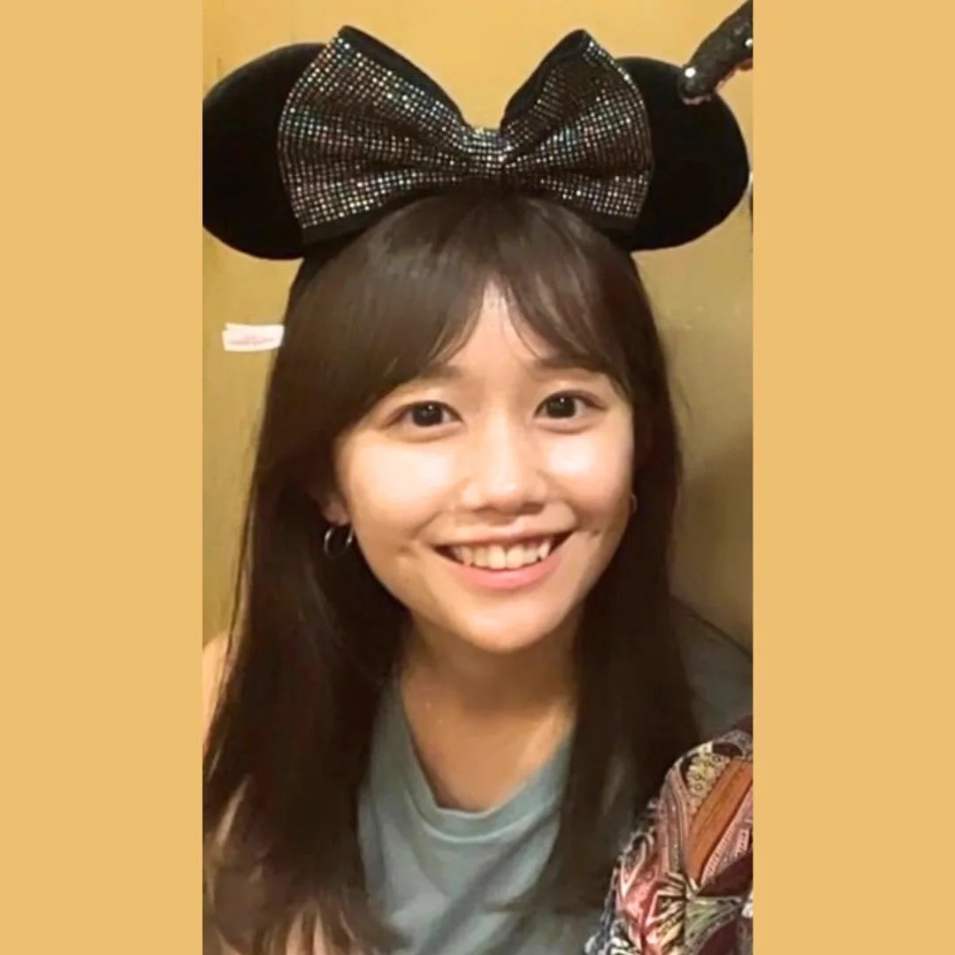 R 様